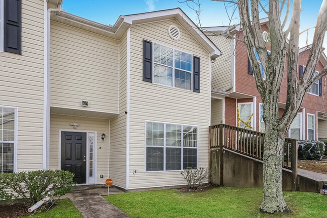 Building Photo - 180 Odyssey Turn NW