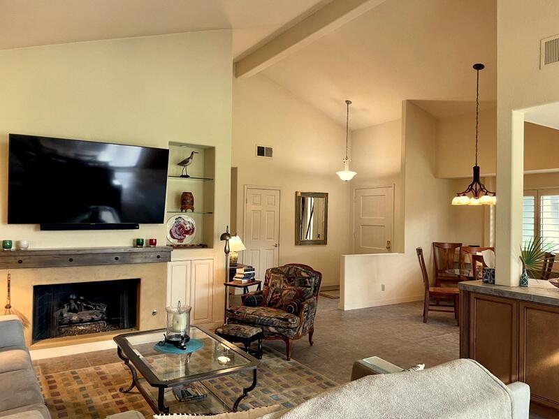 Primary Photo - 109 Bouquet Canyon Dr