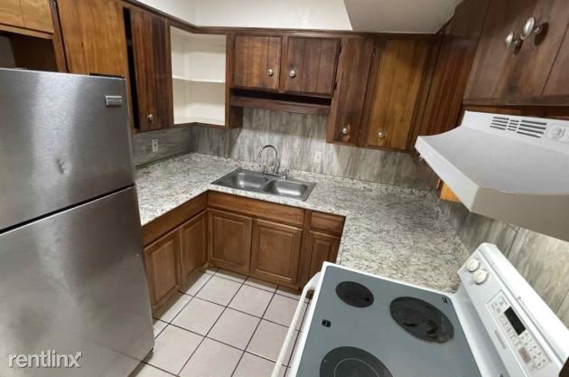 Primary Photo - 2408 W Campbell Ave