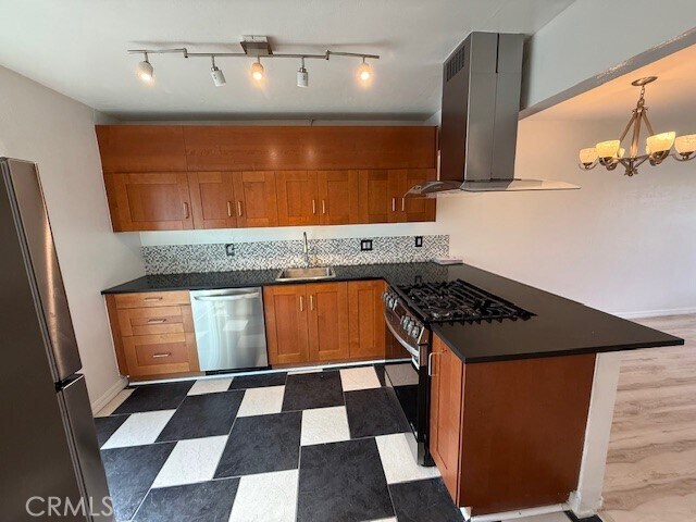 Foto del edificio - 8070 Worthy Dr