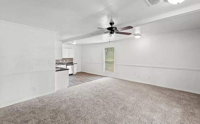 Foto del edificio - 358 W Quanah Rd