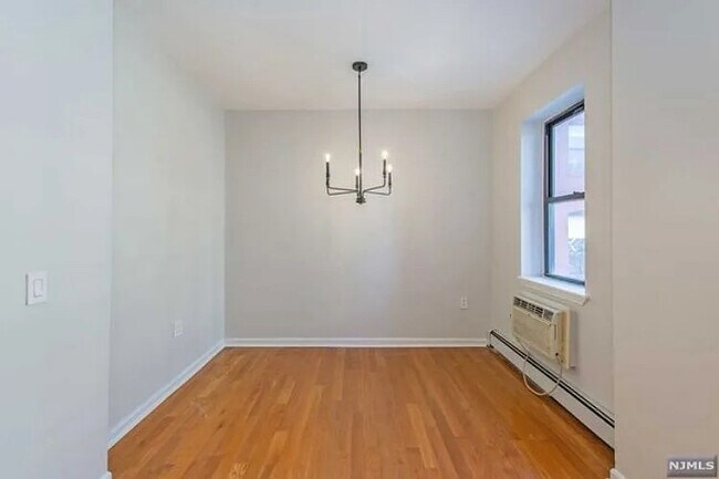 Foto del edificio - 263 10th St