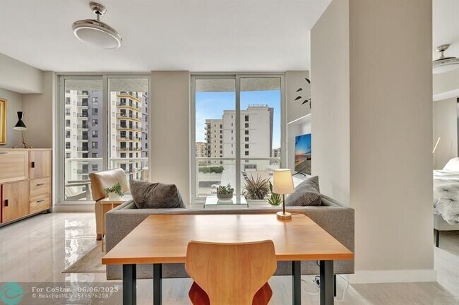 Foto del edificio - 315 NE 3rd Ave