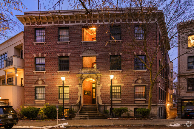 Building Photo - The Edwidge Apartments