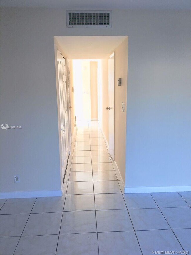 Foto del edificio - 5667  Blueberry Ct 163 Lauderhill Fl 33313