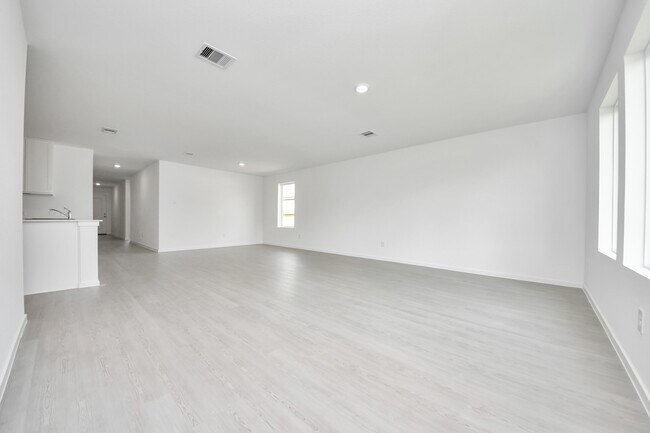 Foto del edificio - 28814 Golden Wheat Ct