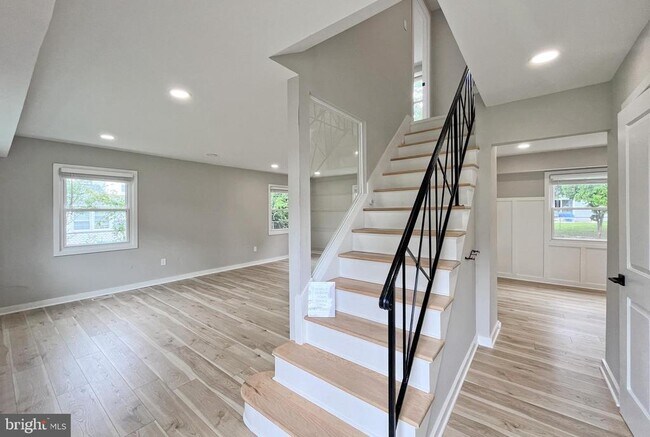 Building Photo - 13142 Pelfrey Ln