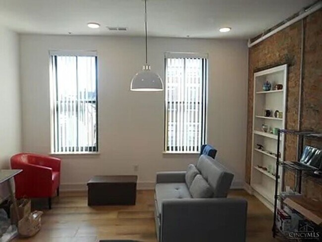 Foto del edificio - 26 E 15th St