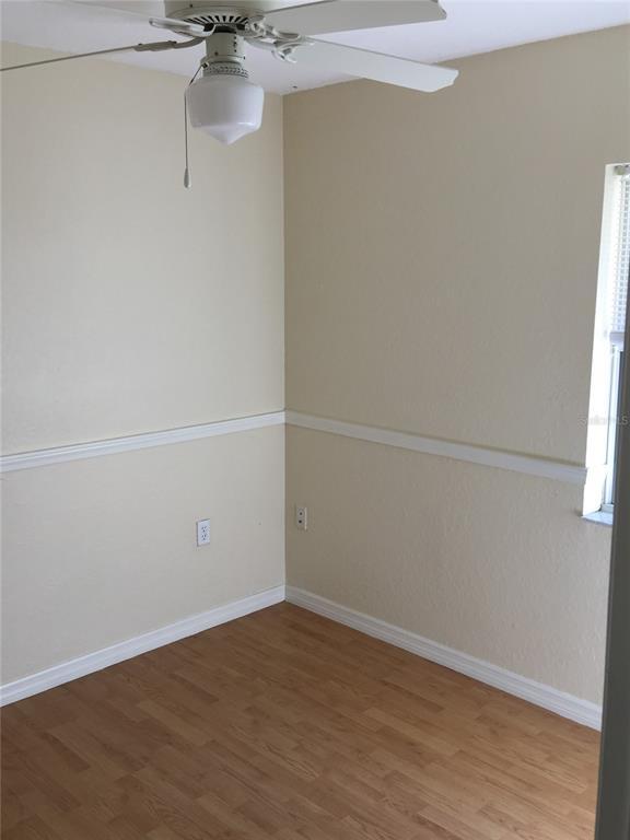 Foto del edificio - 2417 Golfview St