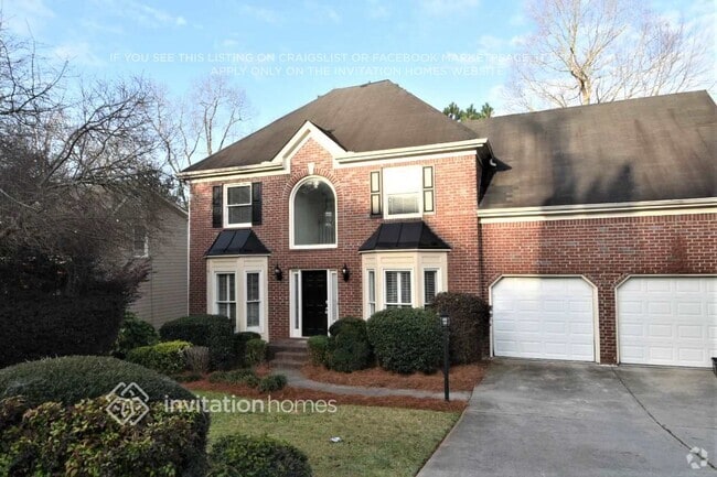 Building Photo - 1055 River Overlook Dr NW