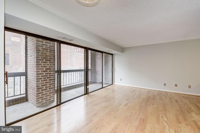 Foto del edificio - 3225 Grace St NW