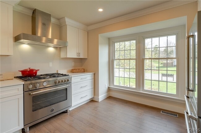 Foto del edificio - 8116 Verbeck Dr