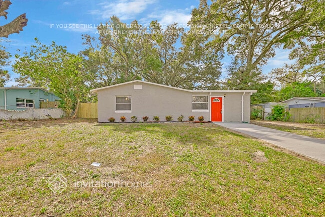 Building Photo - 7204 Harwick Dr