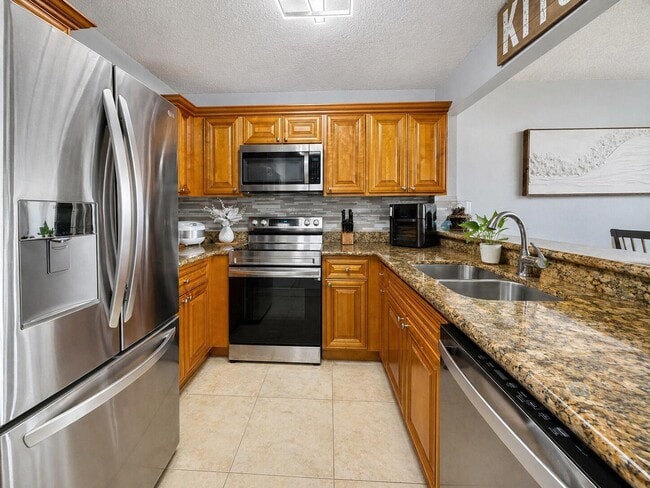 Foto del edificio - 1540 Windorah Way