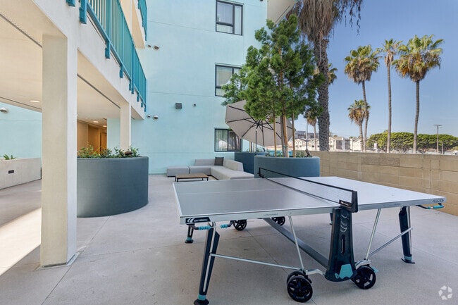 Patio - Luma Point Apartments
