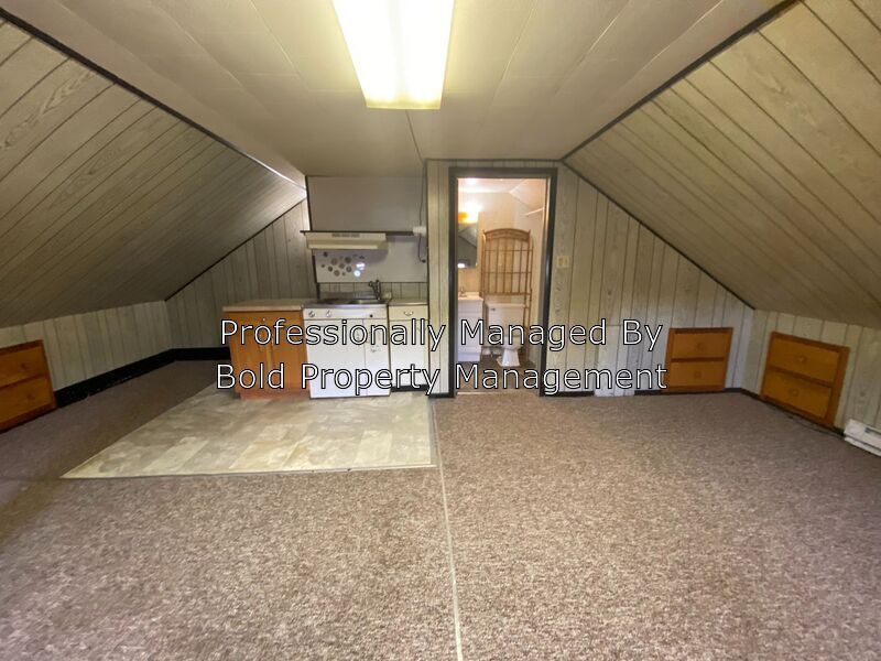 Pine Grove 3rd floor efficiency House Rental in Pine Grove, PA