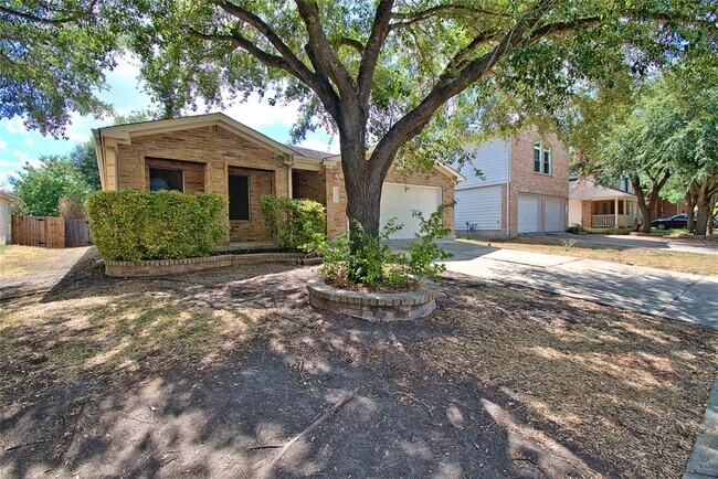 Foto del edificio - 12217 Kilmartin Ln