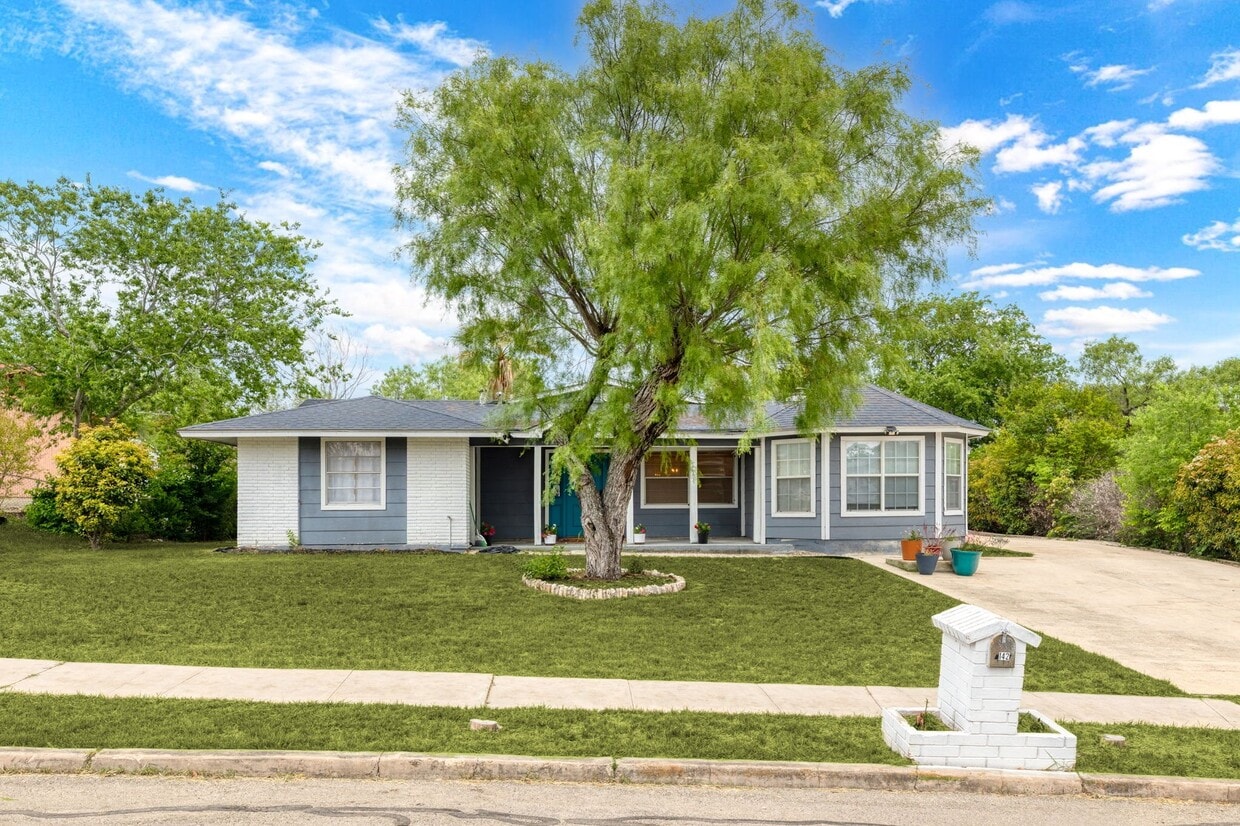 Photo - 142 Lake Valley St (San Antonio, TX)