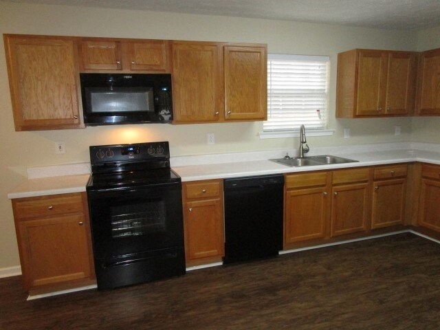 Foto del edificio - 2508 Hannah Haven Dr