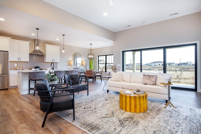 Building Photo - Goldfinch - Hayden's Ridge Townhomes
