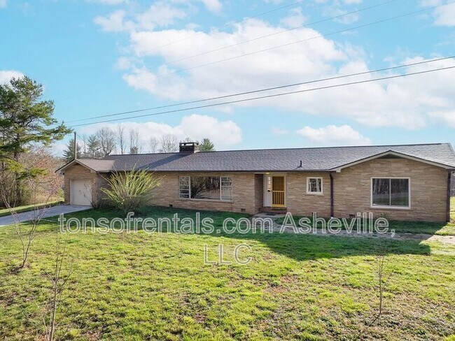Foto del edificio - 411 Old County Home Rd W