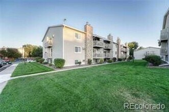 Building Photo - 381 S Ames St
