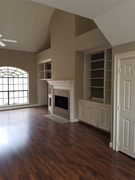 Foto del edificio - 8002 Oakwood Garden St