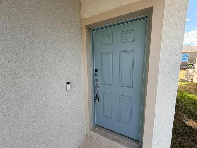 Foto del edificio - 3845 Blue Vale Dr