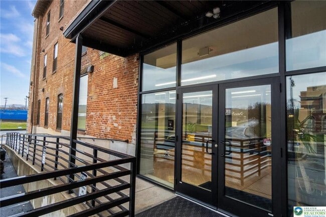 Foto del edificio - 107 Hamilton St