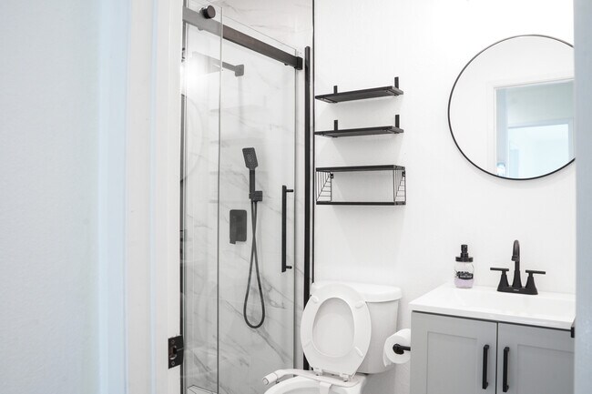 Segundo baño - 3641 Clayton Rd