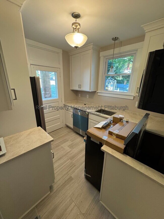 Foto del edificio - 107 N Meadowcroft Ave