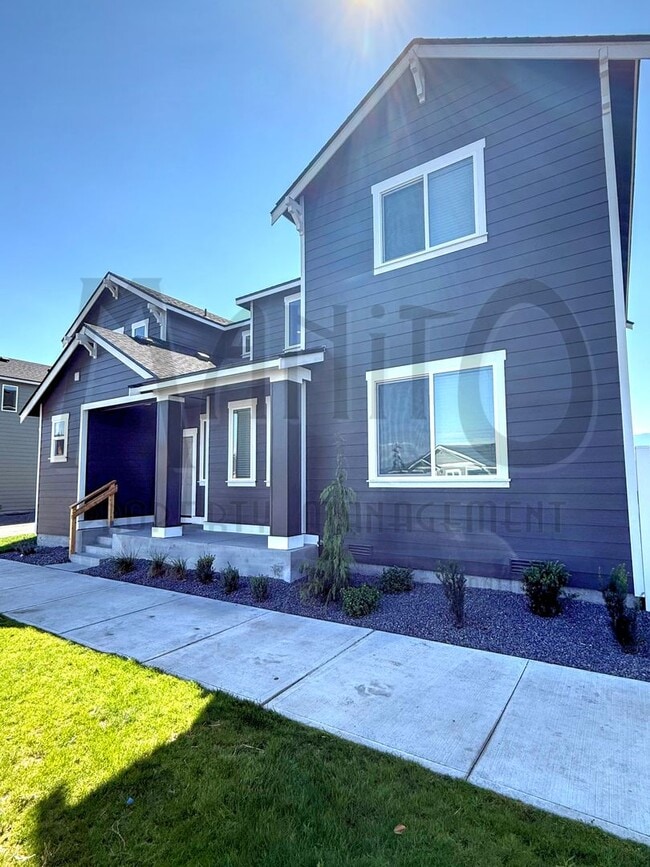 Building Photo - 24550 E Short Tail Ln