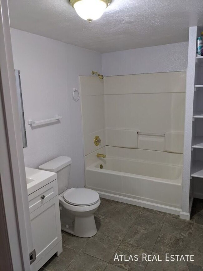 Foto del edificio - 13917 E Oxford Pl