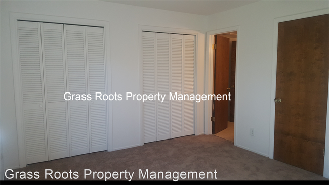 Foto del edificio - 2 br, 1.5 bath House - 125 Presley, Unit E