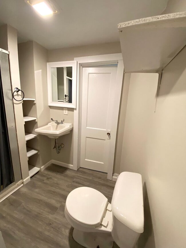 Foto del edificio - 321 Caroline St