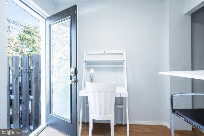 Foto del edificio - 3452 Elm Ave