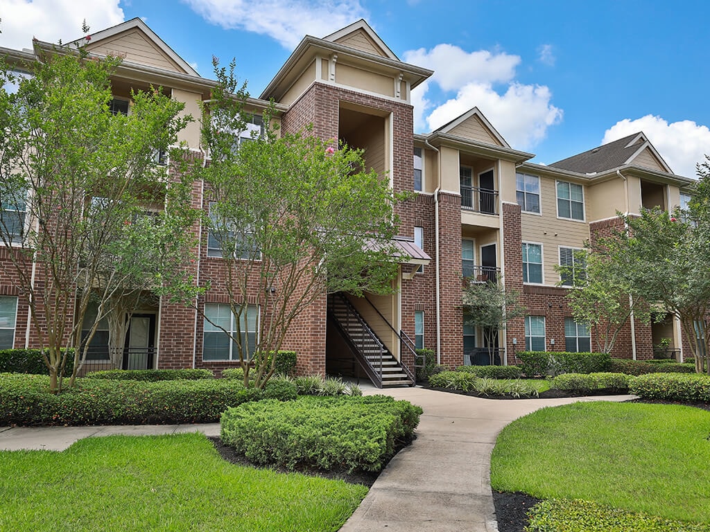 Madison on the Meadow Apartments Stafford, TX