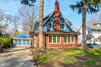 Building Photo - 420 N Irvington Ave