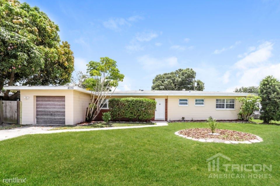 Foto principal - 8375 Robin Rd