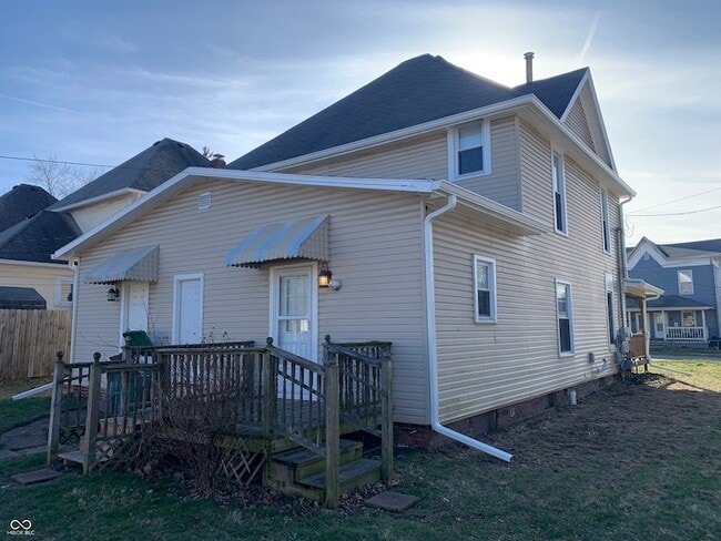 Building Photo - 226 N 21st St