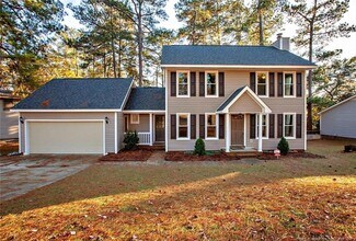 Building Photo - 1819 Eichelberger Dr