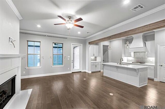 Building Photo - Luxury 4BR Home in Copper Mill | Golf Course Community | Loft & Fenced Yard
