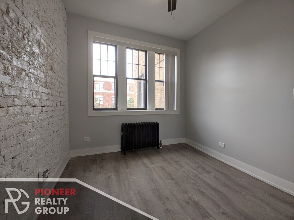 Foto principal - 7624 N Eastlake Ter