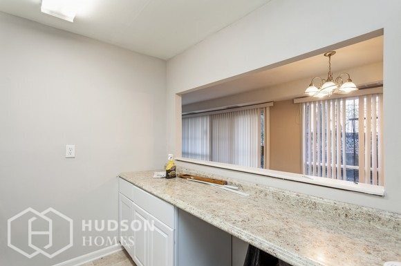 Building Photo - 9284 Adelphi Rd