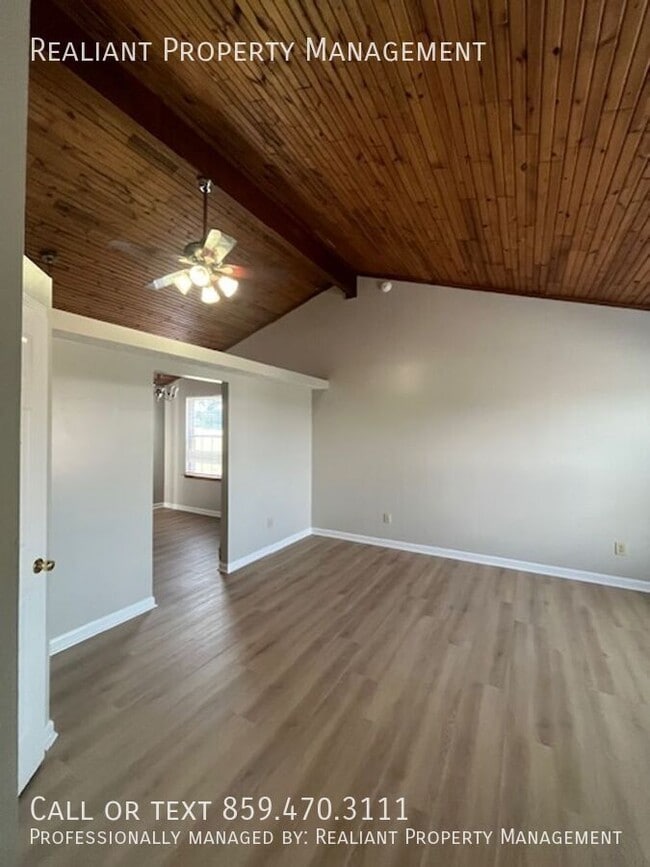 Building Photo - 310 Outrider Way