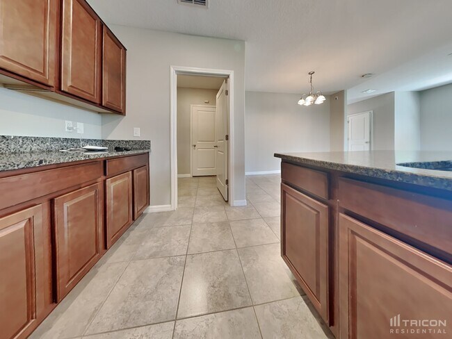 Foto del edificio - 12710 Hampton Hill Dr