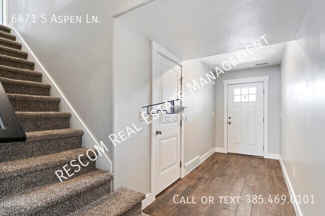 Foto del edificio - 6471 S Aspen Ln