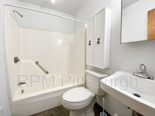 Photo - 932 Penn Ave House