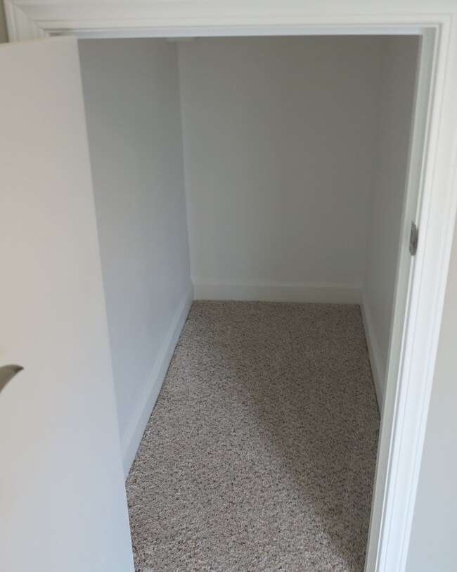 Foto del edificio - Charming 3 Bedroom & 2.5 Bathroom Available in Atascadero!