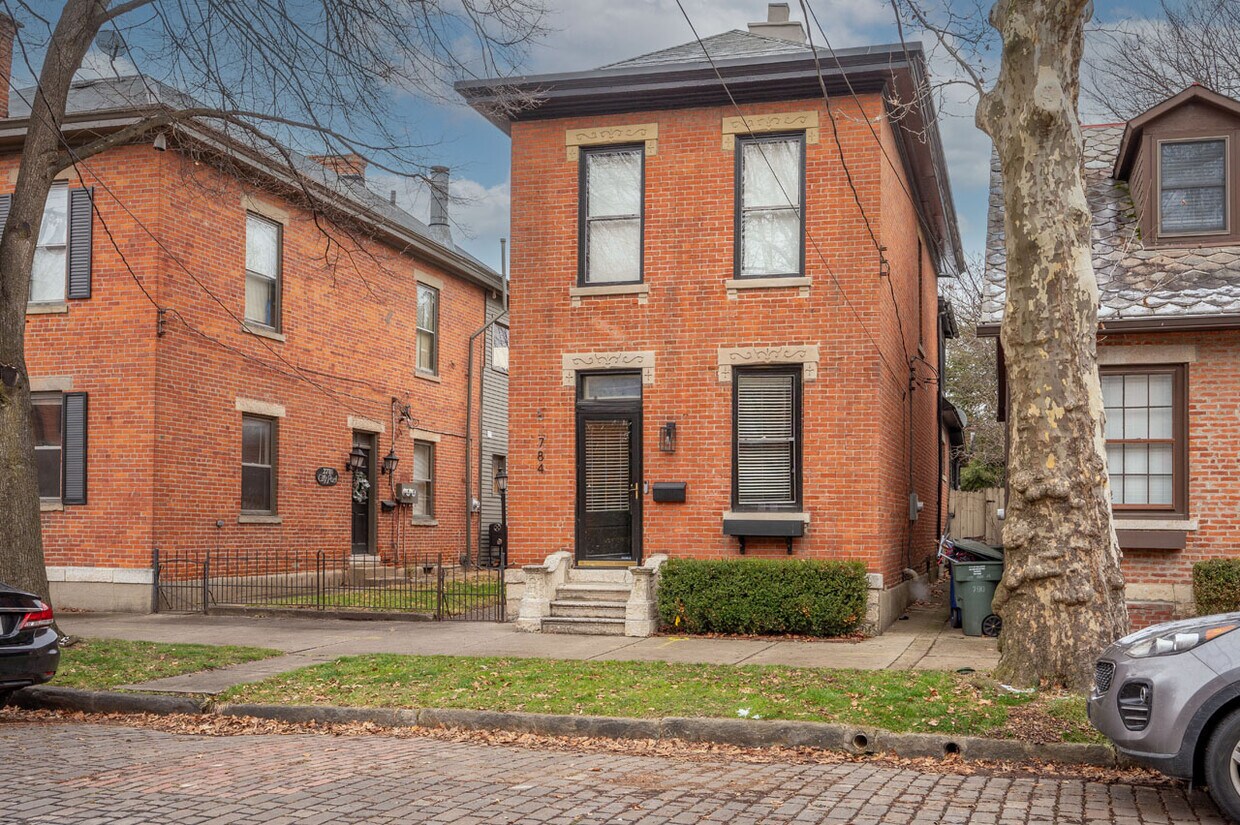 Foto principal - 784 City Park Ave